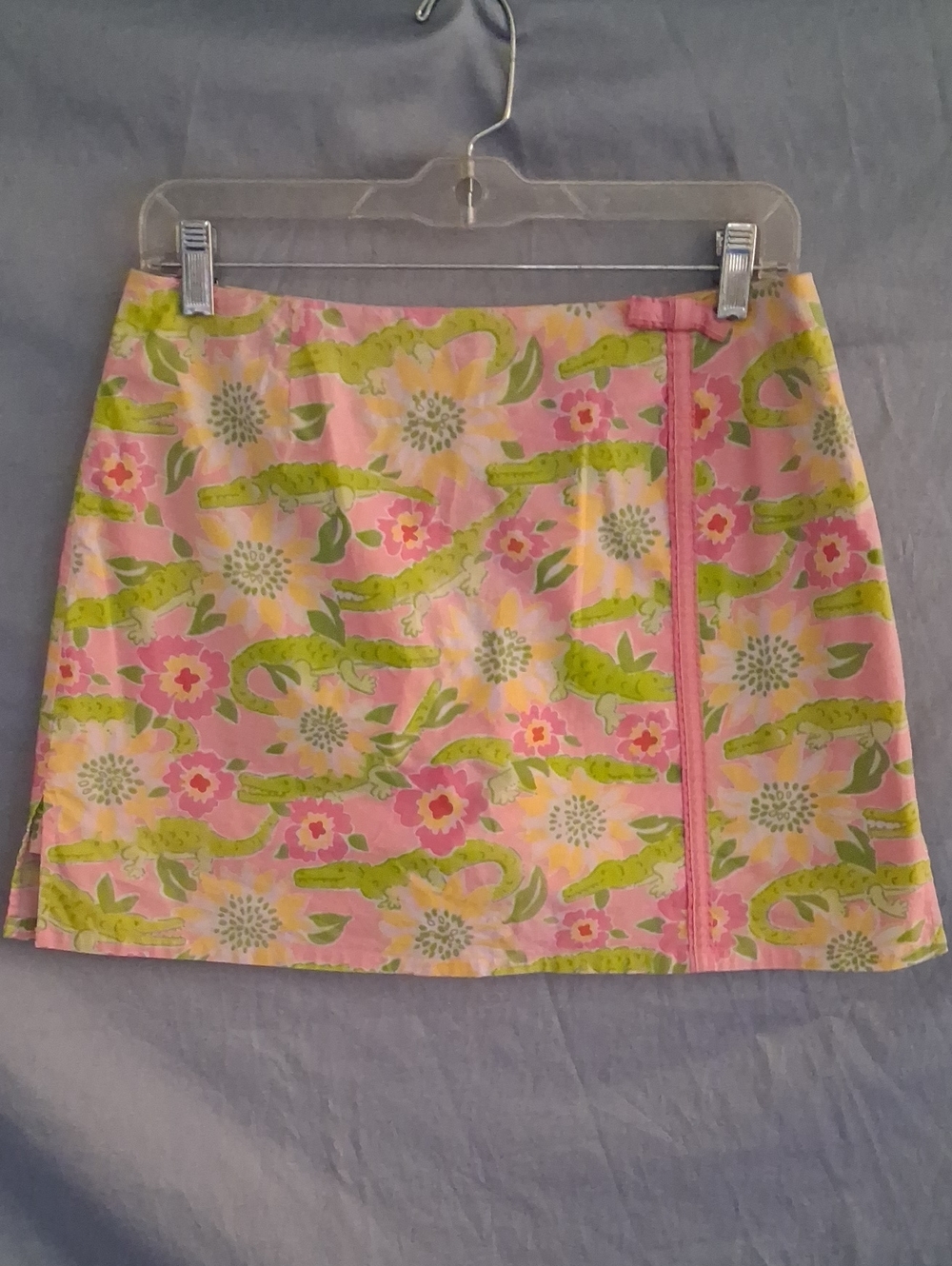 Lilly Pulitzer Women's Pink Floral With Green Alligators Print Skort Size 8